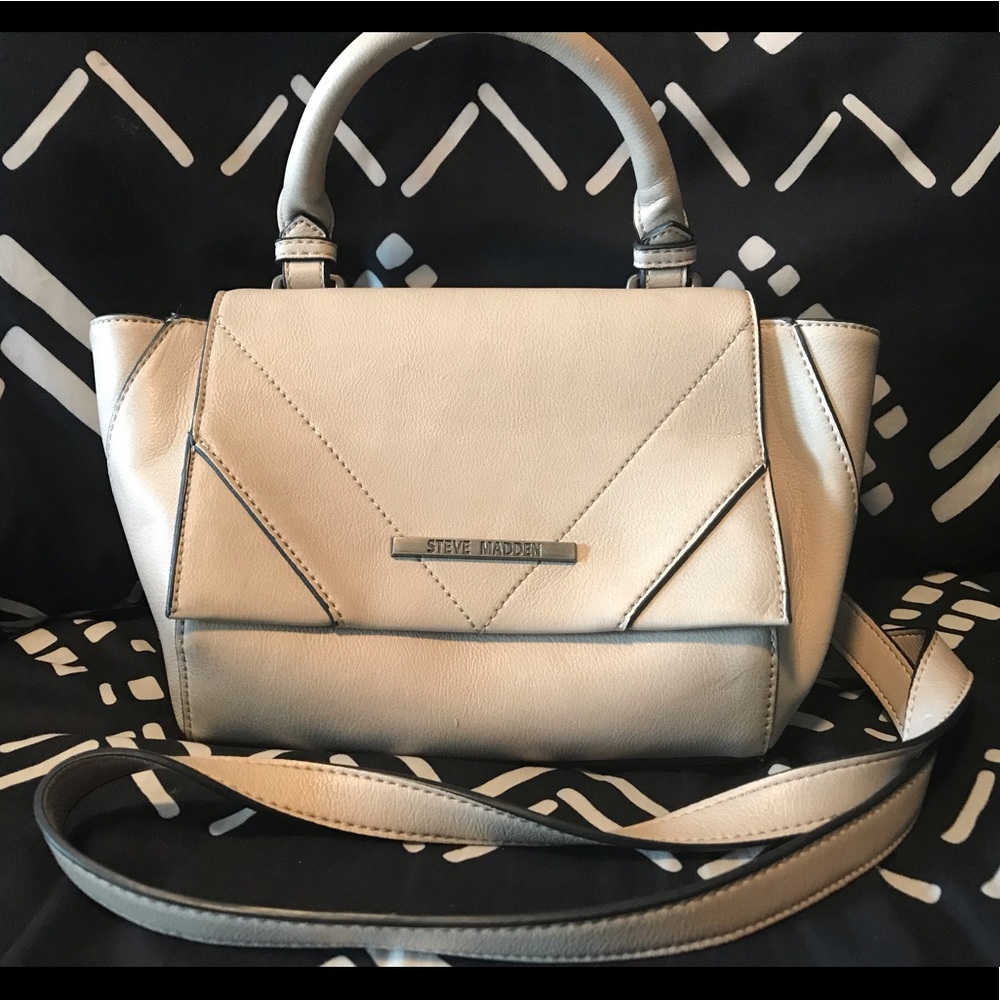 STEVE MADDEN Nude Crossbody Bag